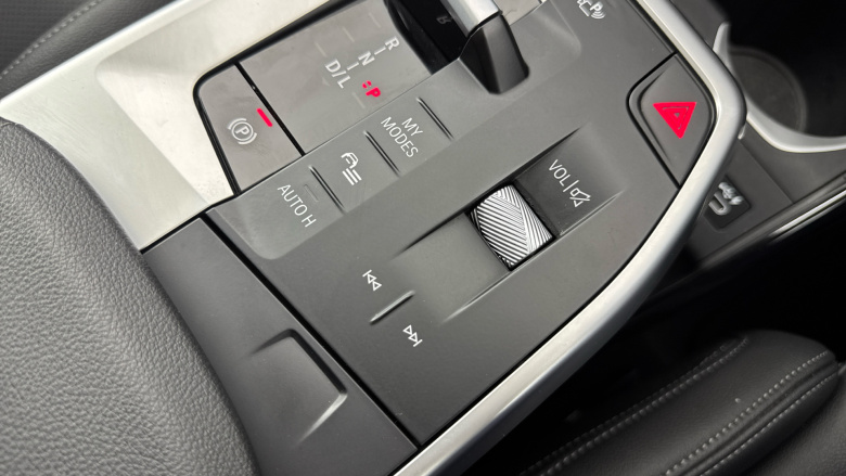 BMW X1 xDrive 23d MHT xLine 5dr Step Auto Diesel Estate